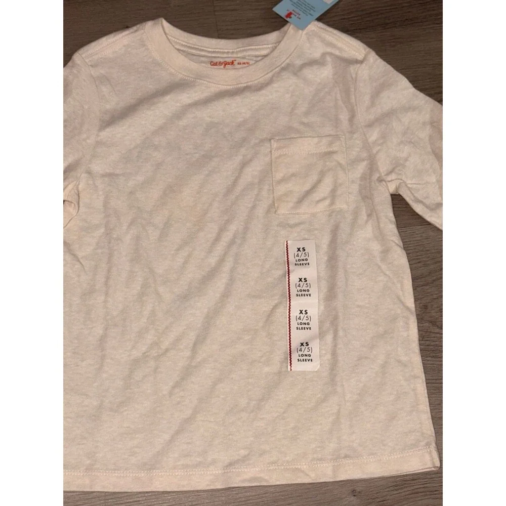 Boys‎ XS 4/5 Beige Long Sleeve T-SHIRT With Pocket NWT